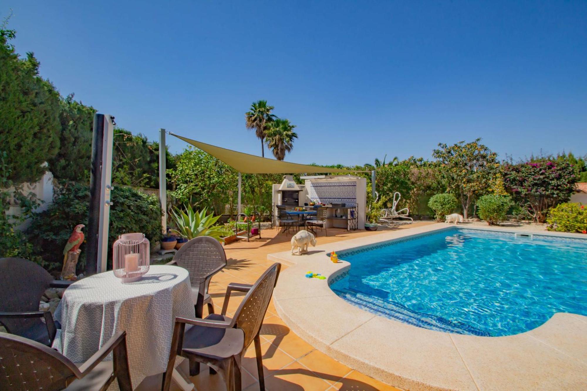 Michele - Plusholidays Villa